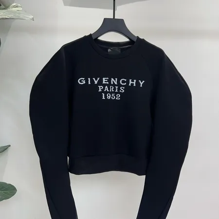 ジバンシィ パーカー