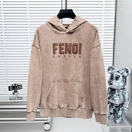 フェンディ パーカー