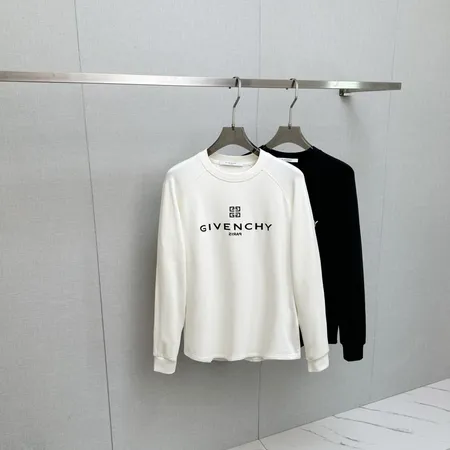 ジバンシィ パーカー