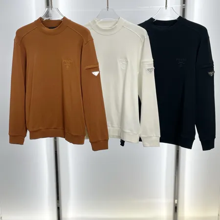 プラダ パーカー