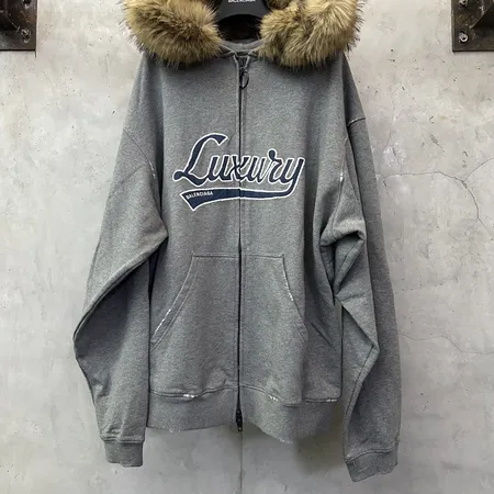 バレンシアガ パーカー