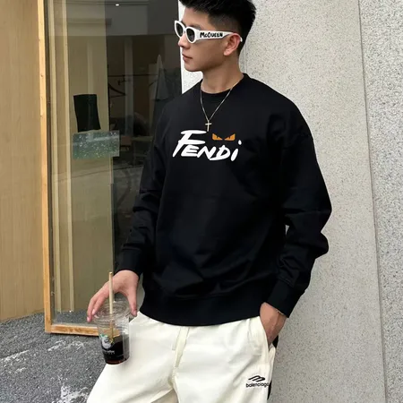 フェンディ パーカー