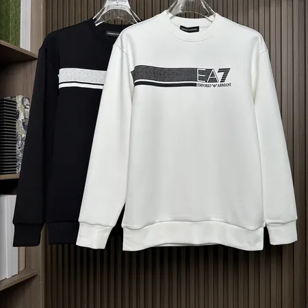 アルマーニ パーカー