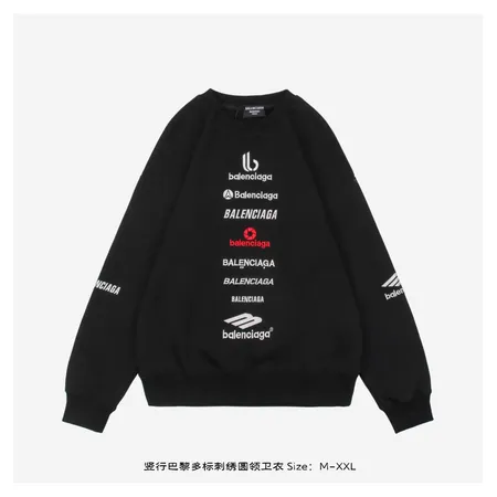 バレンシアガ パーカー