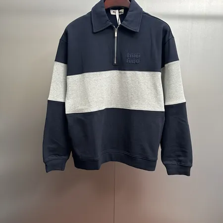 ミュウミュウ パーカー