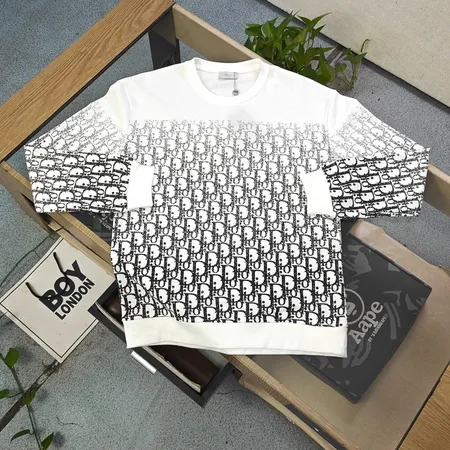 ディオール パーカー