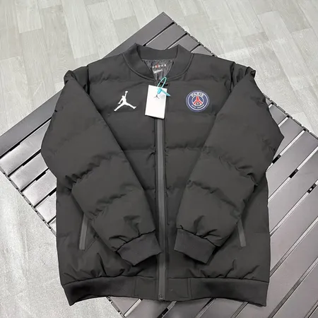 エアジョーダン ダウンジャケット