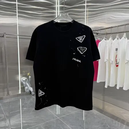 プラダ Tシャツ