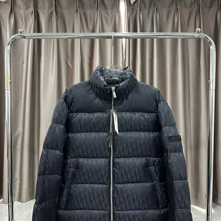 ディオール ダウンジャケット