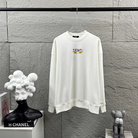 フェンディ パーカー