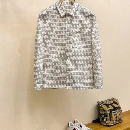 フェンディ シャツ
