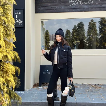 ミュウミュウ ダウンジャケット