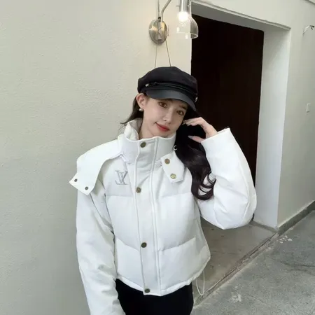 ルイヴィトン ダウンジャケット