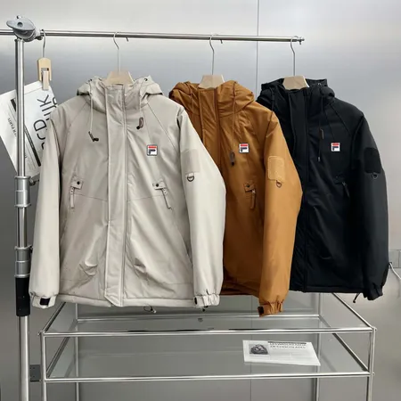 プーマ ダウンジャケット