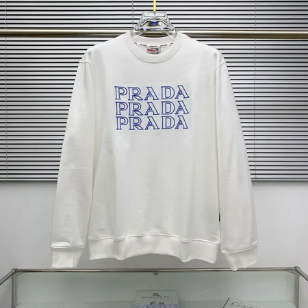 プラダ パーカー