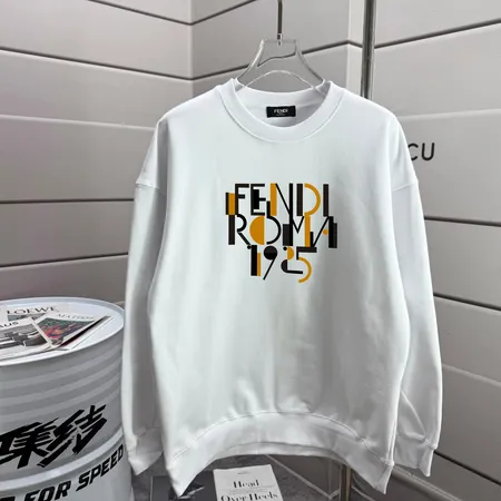 フェンディ パーカー