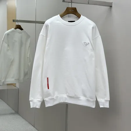 プラダ パーカー