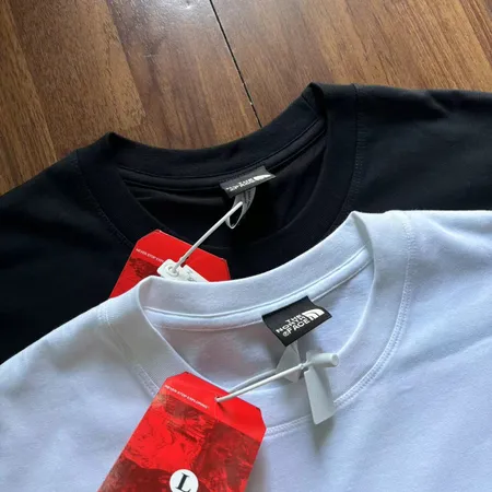 ノースフェイス Tシャツ