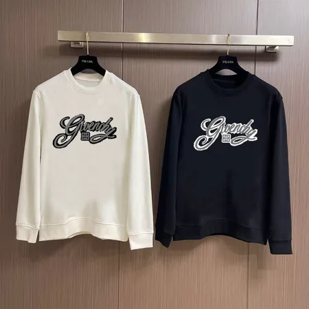 ジバンシィ パーカー