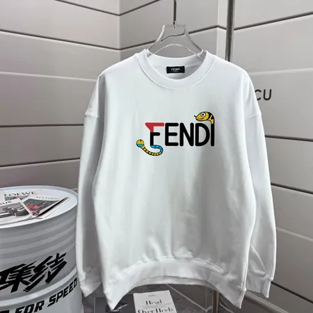 フェンディ パーカー