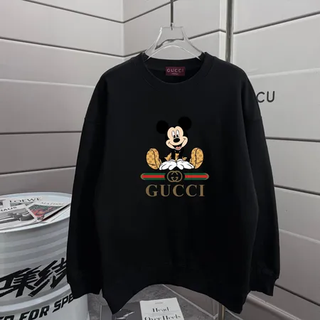 グッチ パーカー