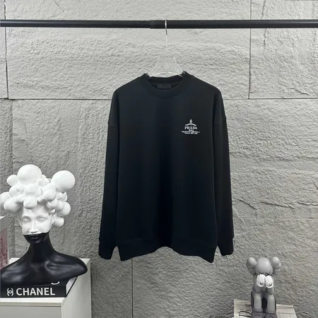 プラダ パーカー