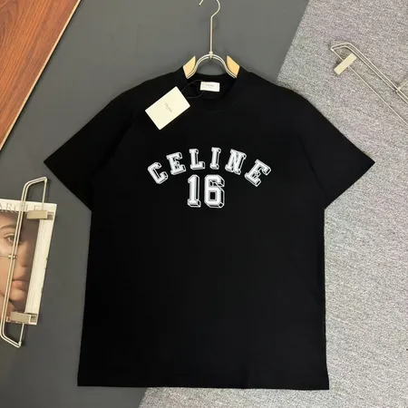 セリーヌ Tシャツ
