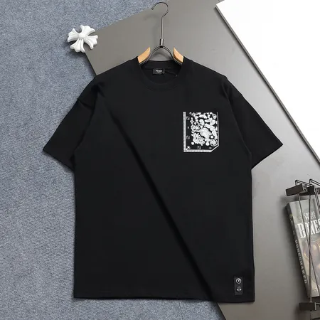 フェンディ Tシャツ