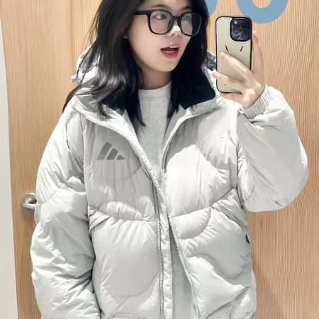 アディダス ダウンジャケット