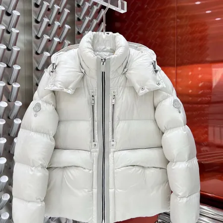 モンクレール ダウンジャケット