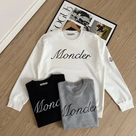 モンクレール パーカー