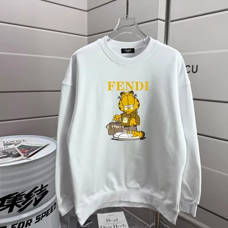 フェンディ パーカー