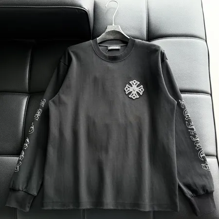 クロムハーツ パーカー