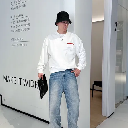 プラダ パーカー