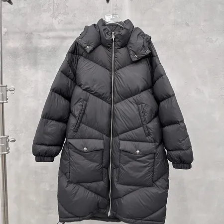 ゴヤール ダウンジャケット