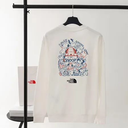 ノースフェイス パーカー