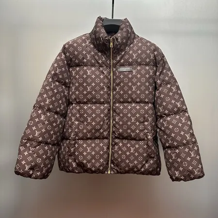 ルイヴィトン ダウンジャケット