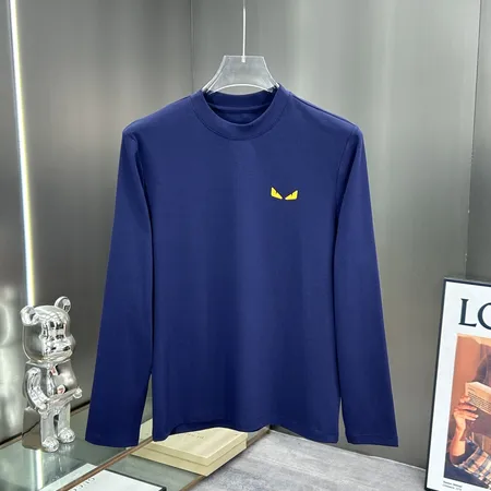 フェンディ Tシャツ