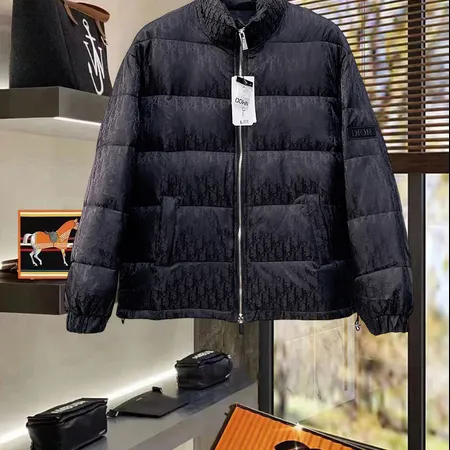 ディオール ダウンジャケット