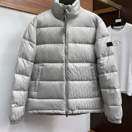 ディオール ダウンジャケット