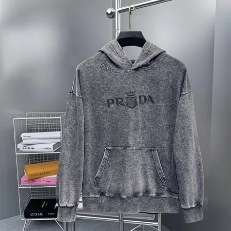 プラダ パーカー