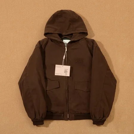 ミュウミュウ ダウンジャケット