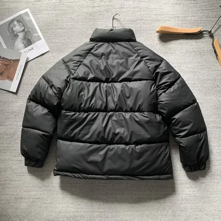 ナイキ ダウンジャケット