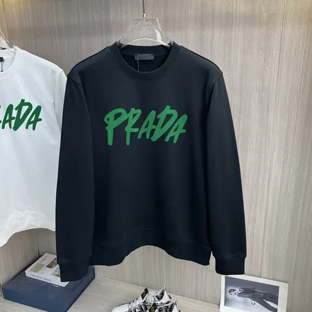 プラダ パーカー