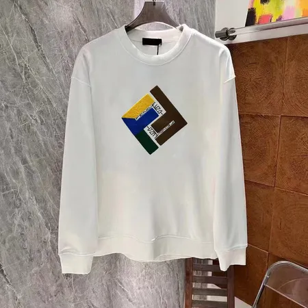 フェンディ パーカー