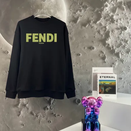 フェンディ パーカー