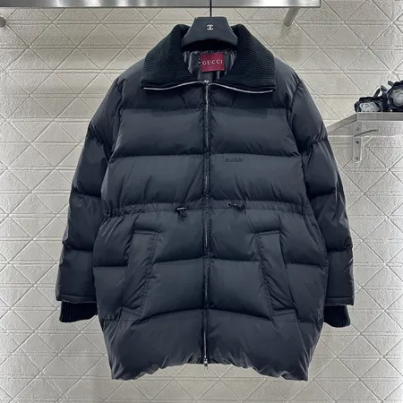 グッチ ダウンジャケット