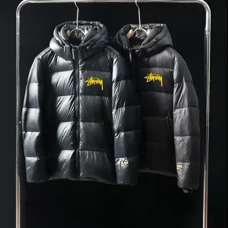ステューシー ダウンジャケット
