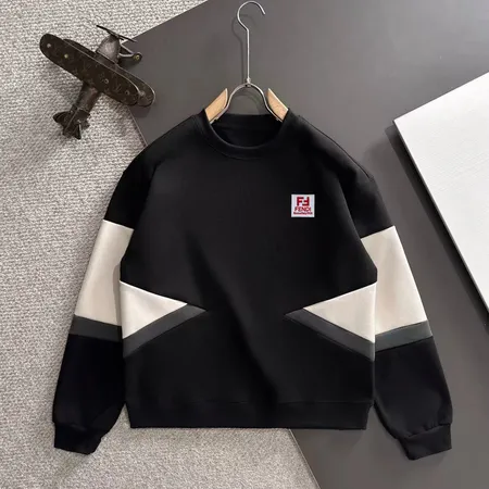 フェンディ パーカー