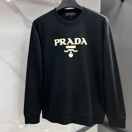 プラダ パーカー